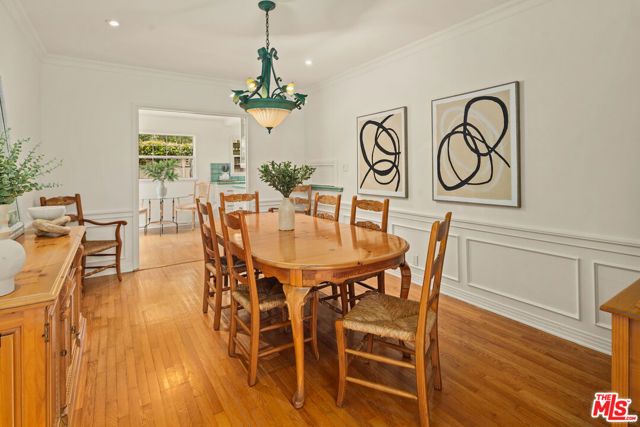 219 Entrada Drive, Santa Monica, CA 90402