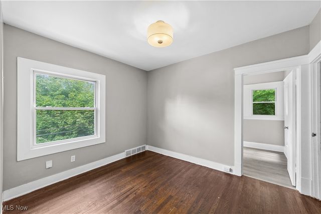 1683 Colonial Drive, Cleveland Heights, OH 44118