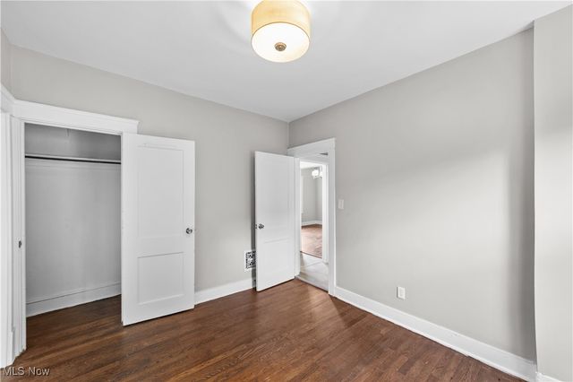 1683 Colonial Drive, Cleveland Heights, OH 44118