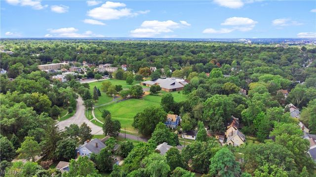 1683 Colonial Drive, Cleveland Heights, OH 44118