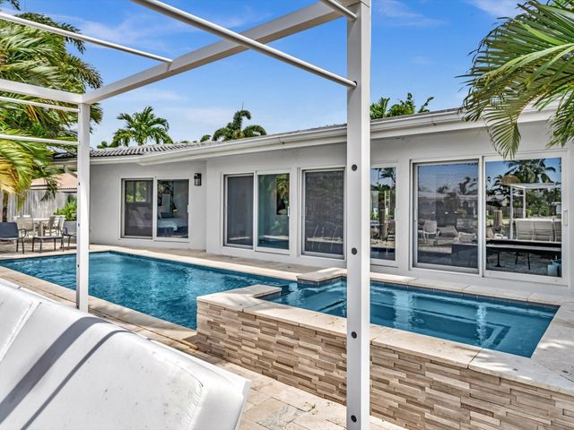 1640 NE 43rd Street, Oakland Park, FL 33334