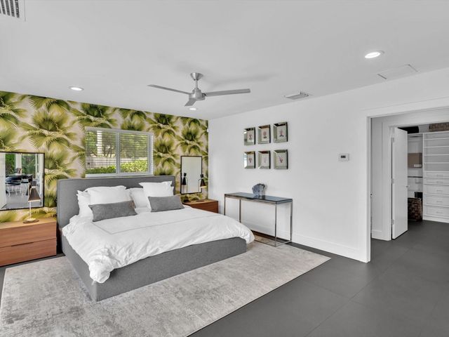 1640 NE 43rd Street, Oakland Park, FL 33334