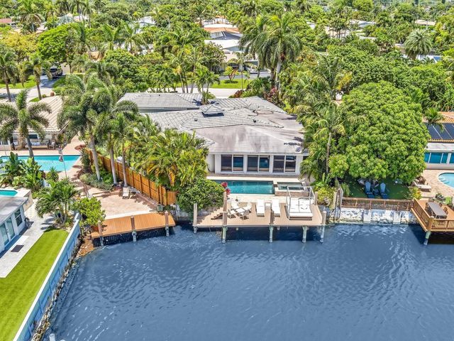 1640 NE 43rd Street, Oakland Park, FL 33334