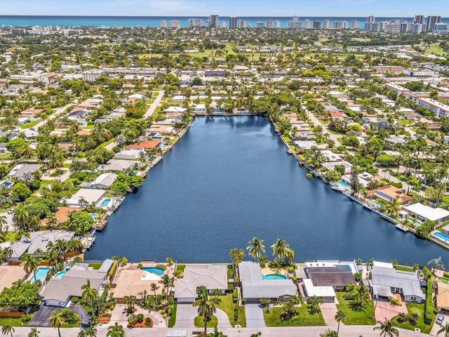 1640 NE 43rd Street, Oakland Park, FL 33334