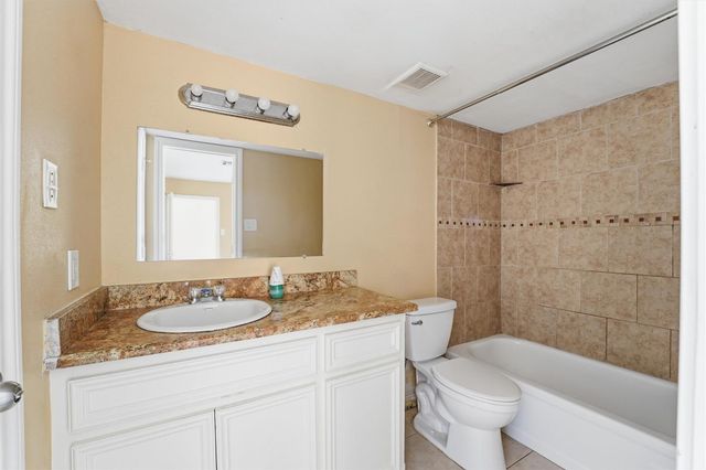 12251 W Village Drive B, Houston, TX 77039