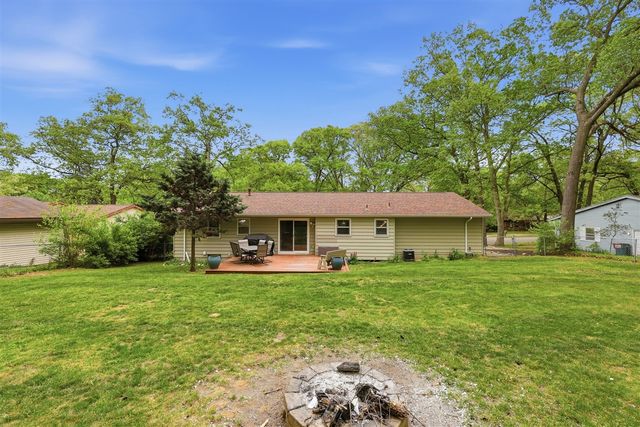 2433 Glen Valley Drive, Grand Rapids, MI 49544