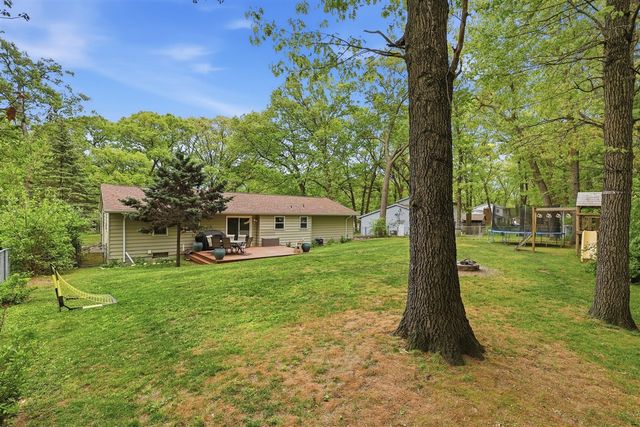 2433 Glen Valley Drive, Grand Rapids, MI 49544
