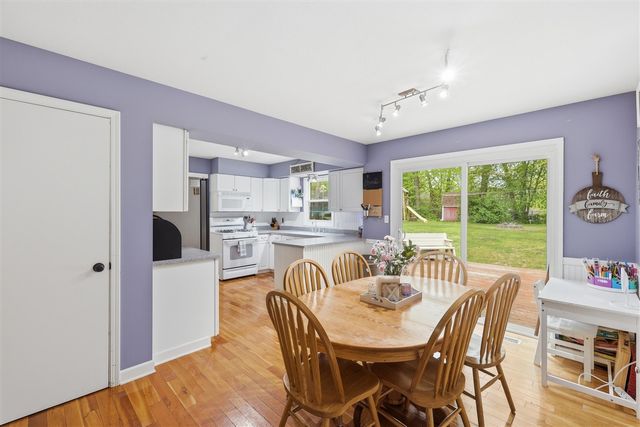 2433 Glen Valley Drive, Grand Rapids, MI 49544