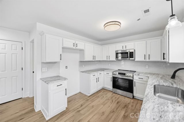 125 Mallory Tai Drive, Lincolnton, NC 28092