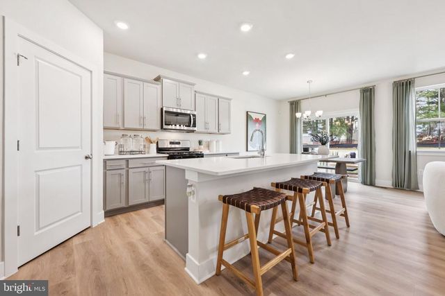 11503 CHALMERS LN, Fredericksburg, VA 22407