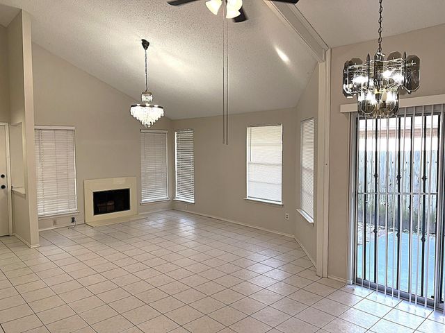 15811 Beechnut Street, Houston, TX 77083