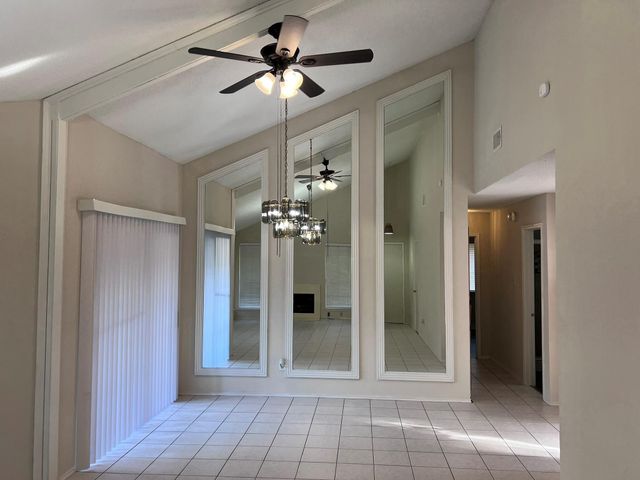 15811 Beechnut Street, Houston, TX 77083