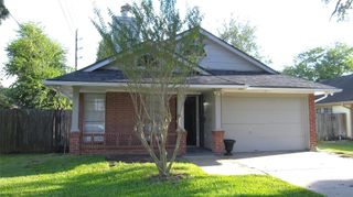 15811 Beechnut Street, Houston, TX 77083