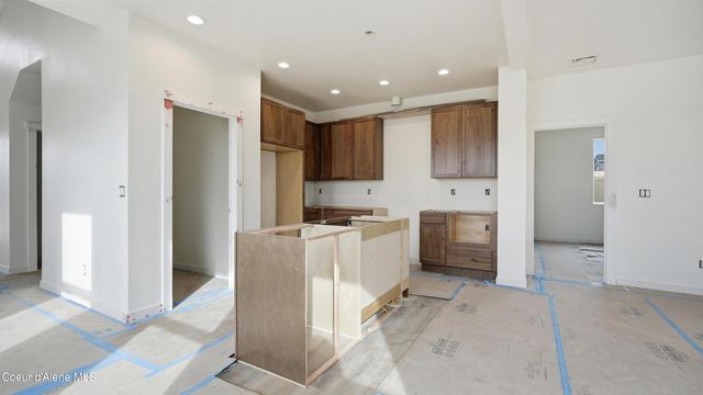 6760 W Portrush DR, Rathdrum, ID 83858