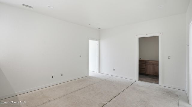 6760 W Portrush DR, Rathdrum, ID 83858