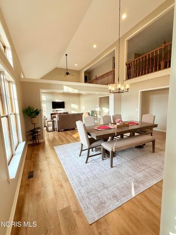 1121 Fox Run Road, Findlay, OH 45840