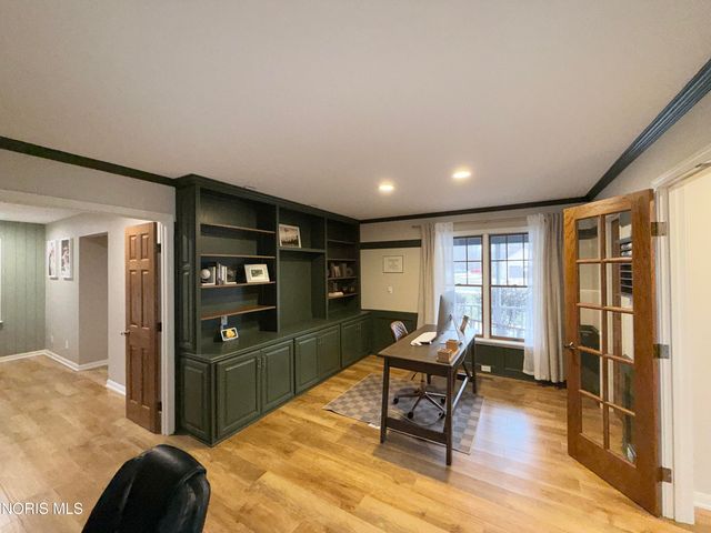 1121 Fox Run Road, Findlay, OH 45840