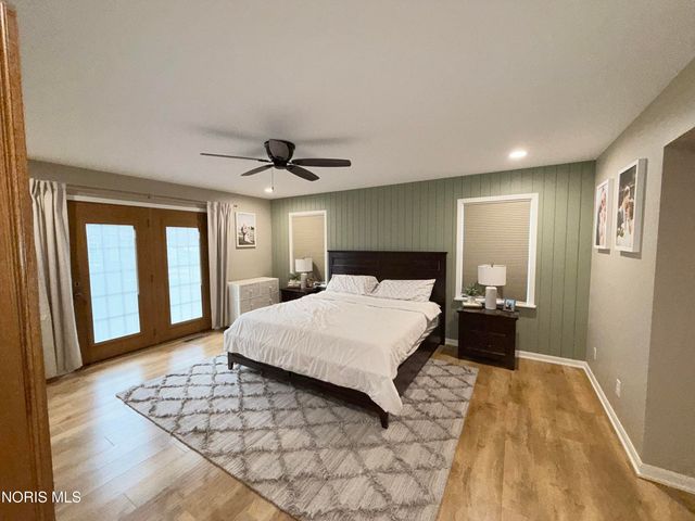 1121 Fox Run Road, Findlay, OH 45840