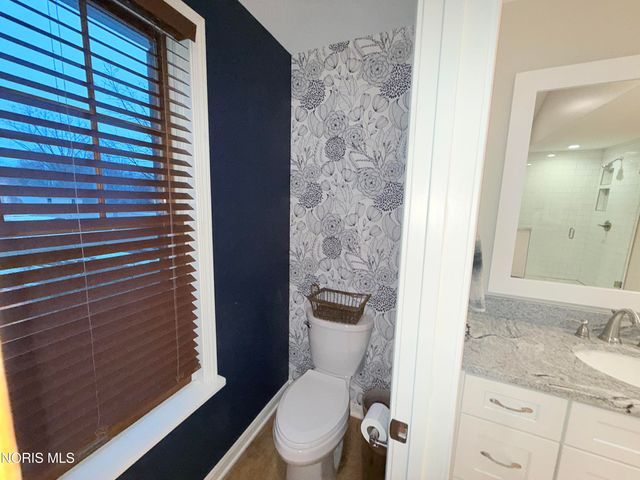 1121 Fox Run Road, Findlay, OH 45840