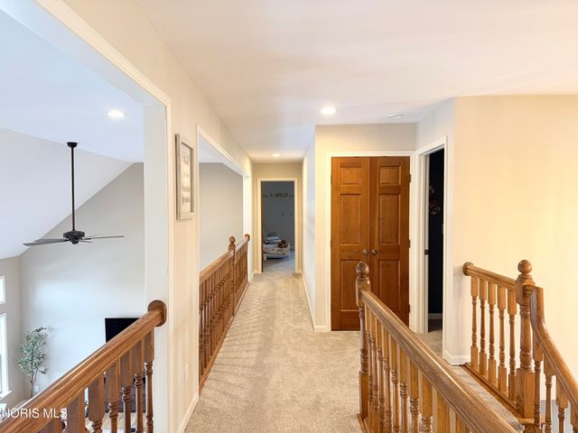 1121 Fox Run Road, Findlay, OH 45840