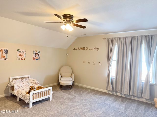 1121 Fox Run Road, Findlay, OH 45840