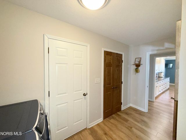 1121 Fox Run Road, Findlay, OH 45840