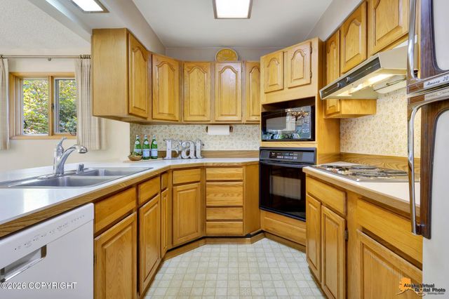 1416 W 23rd Avenue, Anchorage, AK 99503
