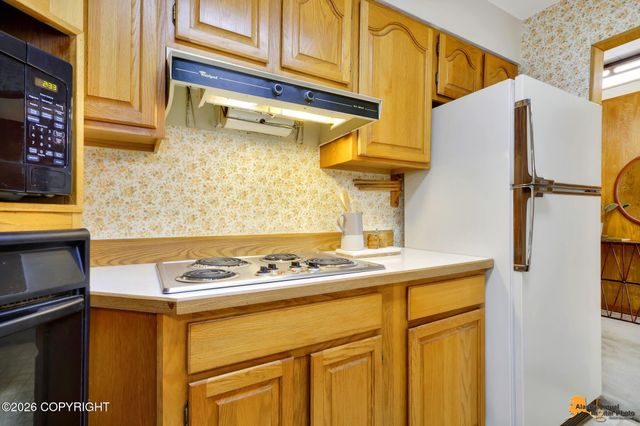 1416 W 23rd Avenue, Anchorage, AK 99503