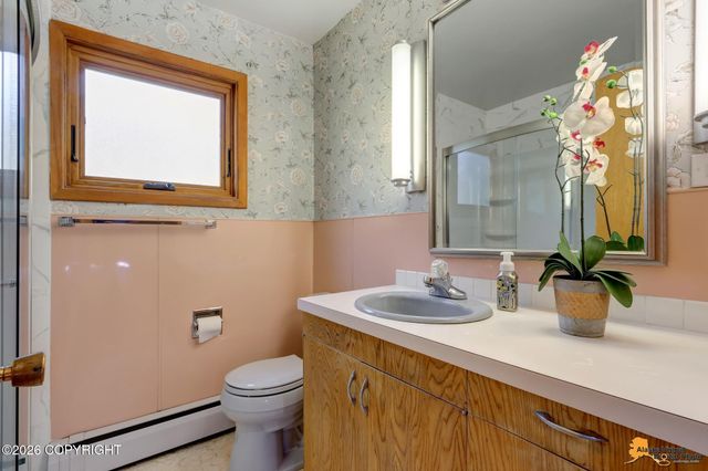 1416 W 23rd Avenue, Anchorage, AK 99503