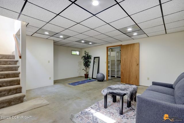 1416 W 23rd Avenue, Anchorage, AK 99503