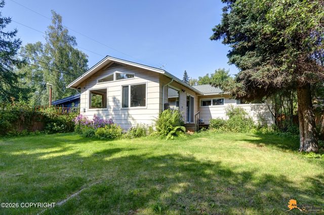 1416 W 23rd Avenue, Anchorage, AK 99503
