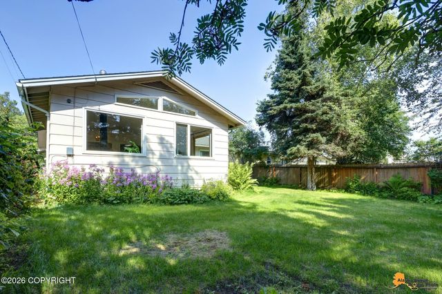 1416 W 23rd Avenue, Anchorage, AK 99503