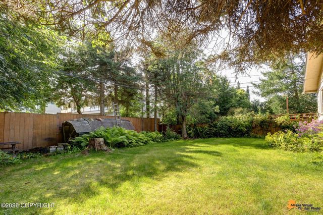1416 W 23rd Avenue, Anchorage, AK 99503