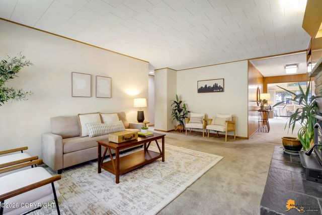 1416 W 23rd Avenue, Anchorage, AK 99503