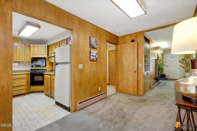 1416 W 23rd Avenue, Anchorage, AK 99503