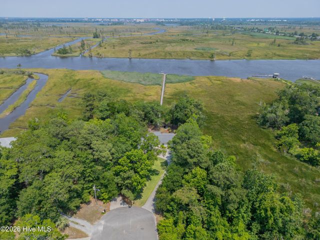126 Belvedere Court, Leland, NC 28451