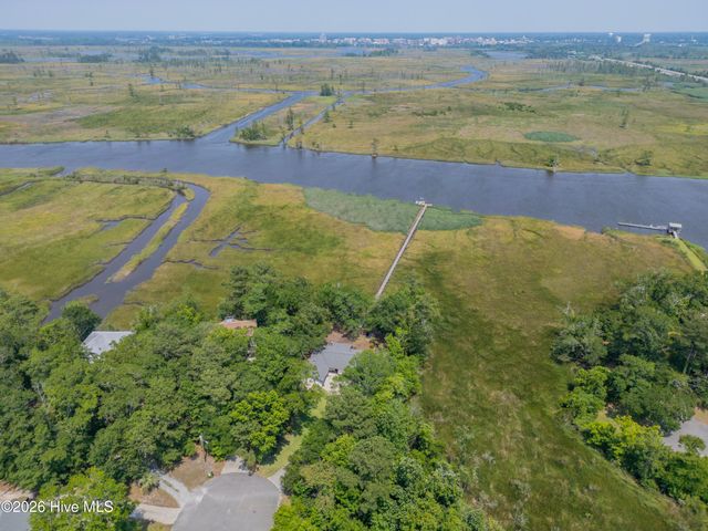 126 Belvedere Court, Leland, NC 28451
