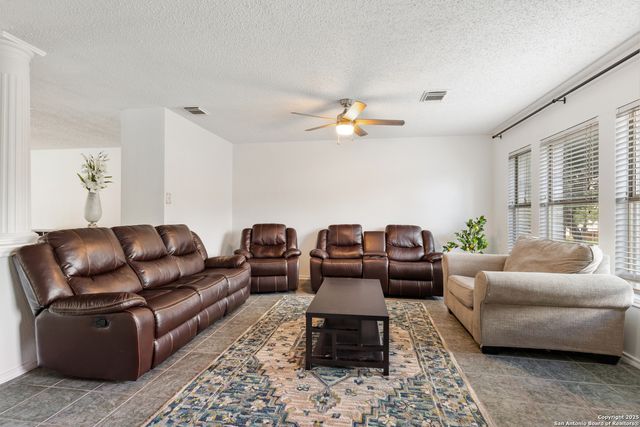 11053 Cedar Park, San Antonio, TX 78249