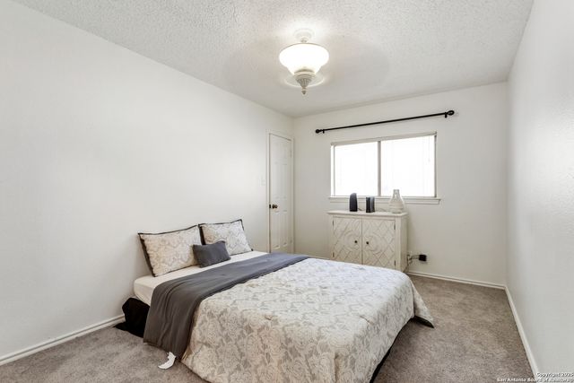 11053 Cedar Park, San Antonio, TX 78249