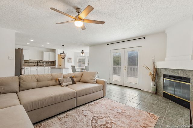 11053 Cedar Park, San Antonio, TX 78249