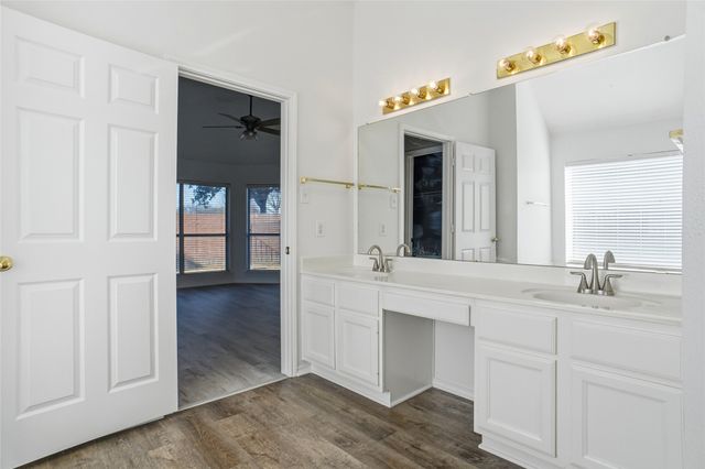 1602 Meadow Park Drive, Keller, TX 76248