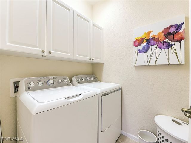 10402 Autumn Breeze DR 202, Estero, FL 34135