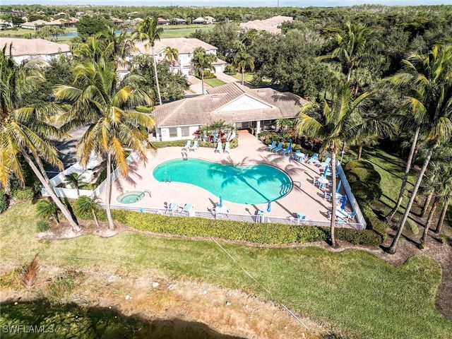 10402 Autumn Breeze DR 202, Estero, FL 34135