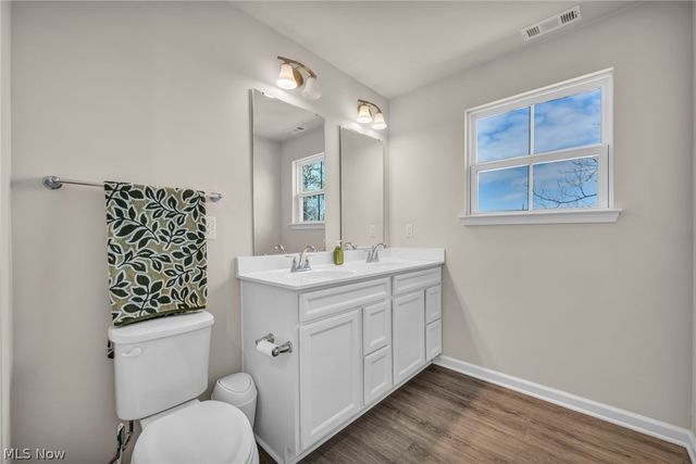 7366 Hillshire Drive, Concord Twp, OH 44077