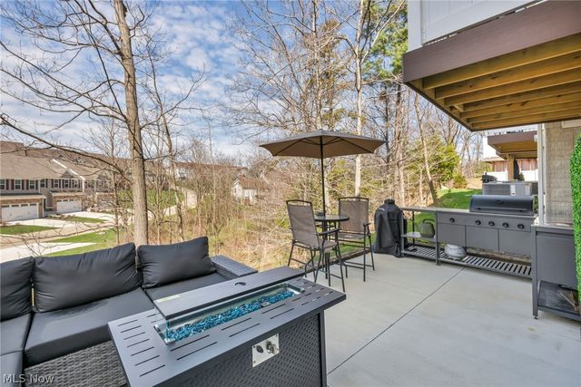 7366 Hillshire Drive, Concord Twp, OH 44077