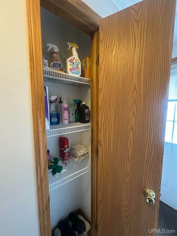 8804 County 416 J Road, Cornell, MI 49818