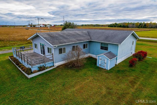 8804 County 416 J Road, Cornell, MI 49818