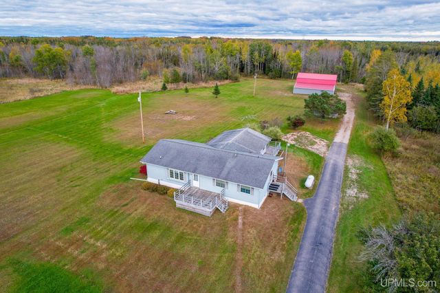 8804 County 416 J Road, Cornell, MI 49818