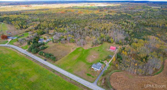 8804 County 416 J Road, Cornell, MI 49818