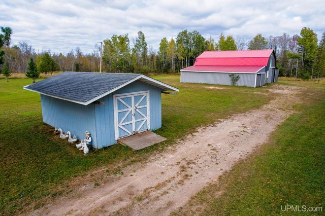 8804 County 416 J Road, Cornell, MI 49818